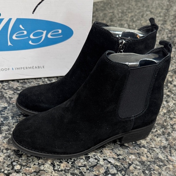 Aqua College waterproof Black Suede Ankle Boots NEW 6.5 - Picture 2 of 13